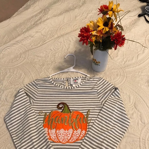 Counting Daisies Girls Thanksgiving Dress With Five Rows of Ruffles  NEW - Picture 7 of 12